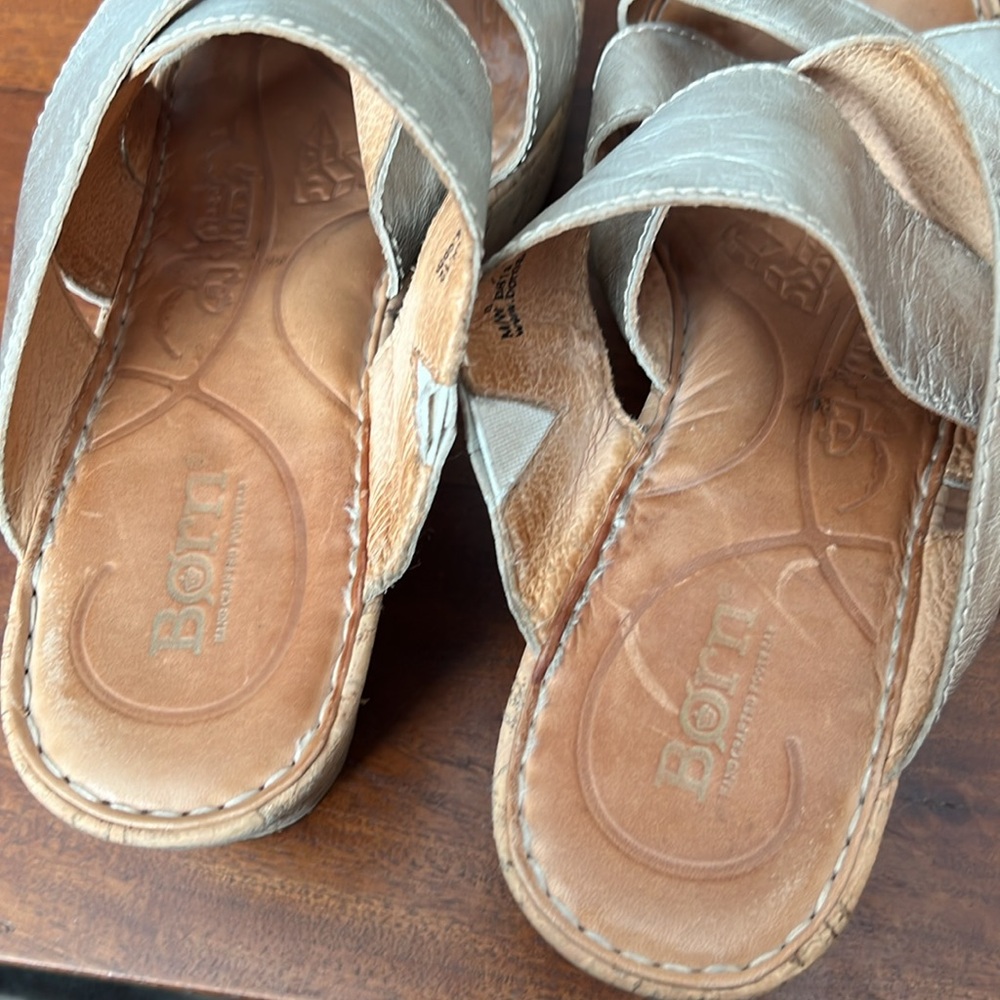 Born wedge slip on sandals. So very comfy and cute! - Picture 8 of 11